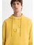 Erkek Sarı Kapüşonlu Pamuklu Baskılı Elastan Regular Fit Sweatshirt A42Y1324 2