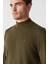 Erkek Haki Yarım Balıkçı Yaka Tüylenmeyen Triko Regular Fit Kazak E005001 2