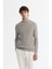 Erkek Gri Tam Balıkçı Yaka Yün Karışımlı Jakarlı Triko Regular Fit Kazak A42Y5074 1