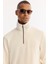 Erkek Ekru Dik Yaka Fermuarlı Soft Touch Baskılı Regular Fit Sweatshirt A52Y1273 7
