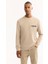 Erkek Bej Bisiklet Yaka Pamuklu Bi-Stretch Baskılı Regular Fit Sweatshirt A52Y1260 5
