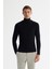 Erkek Siyah Tam Balıkçı Yaka Yün Karışımlı Jakarlı Triko Regular Fit Kazak A42Y5074 1