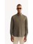 Erkek Koyu Haki Düğmeli Yaka Pamuklu Soft Touch Regular Fit Gömlek B002036 1