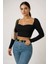Kadın Siyah Uzun Kol Göğüs Dekolteli Şık Crop Top Bluz – Şık, Rahat ve Kolay Kombinlenebilir 7