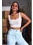 Kadın Beyaz Kalın Askılı Crop Top Büstiyer – Modern ve Şık Tasarım 1