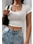 Kadın Beyaz Yarım Kol Düz Yaka Crop Top Bluz – Şık, Rahat ve Kolay Kombinlenebilir 6