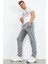 Gri Melanj Fermuar Cepli Yazı Detaylı Standart Kalıp Klasik Paça Erkek Eşofman Alt - 84744 15