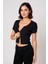 Kadın Siyah Çift Fermuarlı Yarım Kol Crop Top Bluz – Şık, Rahat ve Kolay Kombinlenebilir 5