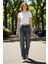 Kadın Koyu Vintage Efektli Düşük Bel Geniş Paça Jean Pantolon Fonksiyonel Dayanıklı Modern 3