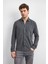 Pamuk Karışımlı Regular Fit Klasik Yaka Uzun Kollu Gömlek Erkek Gömlek B35W22005 103 1