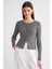 6931 Kadın Düğmeli Fitilli Triko Hırka Gri 5
