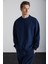TRAVIS Erkek Organik Kumaşlı Yumuşacık Regular Fit Yuvarlak Yakalı Koyu Lacivert Sweatshirt 1