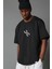 Erkek Oversize Limited Edition Sırt Baskı Detaylı T-Shirt 2
