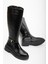 Kadın Siyah Parlak Cilt Toka Detaylı Çizme 2