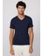 Erkek Slim Fit Dar Kesim Pamuklu Yumuşak Dokulu Likralı Esnek Kumaş Düz Basic Lacivert V Yaka Tişört 2