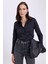 Kadın Slim Fit Dar Kesim Klasik Yaka Uzun Kollu Siyah Gömlek 5