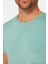 Erkek Slim Fit Dar Kesim Pamuklu Yumuşak Doku Likralı Esnek Kumaş Basic Yeşil Bisiklet Yaka Tişört 4
