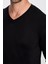 Erkek Standart Fit Normal Kesim Yumuşak Dokulu Tüylenmeyen Siyah V Yaka Triko Kazak 4