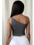 çınar ticaret kadın koyu gri tek omuz crop büstiyer – modern ve şık tasarım 5