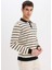 Standart Fit Polo Yaka Çizgili Triko Kazak E7604AX24WN 13