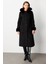 Kadın Yakası ve Kolları Kürklü Kaşe Kaban 6055 Siyah 1