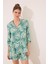 Yaprak Desenli Gömlek Yaka Şortlu Pijama Takımı 1