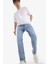 %100 Pamuk 90's Slim Fit Dar Kalıp Yüksek Bel Dar Paça Kar Yıkamalı Jean Pantolon F0161AX25SP 10