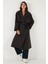 Oversize Fit Kruvaze Yaka Düğmeli Kemerli Uzun Trençkot Bayan Trençkot 6839476 1