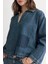 V Yaka Yama Cep Detaylı Oversize Denim Üst - Yıkamalı Kot Üst 4