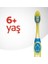 Colgate Minions 6+ Yaş Vakumlu Yapışkan Sap Ekstra Yumuşak Çocuk Diş Fırçası 2