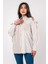 Fiyonk Aksesurlı Omzu Acık Basıc Gömlek GMK16056 5