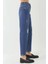 Kadın Yırtık Detaylı Slim Fit Kot Pantolon Orta Mavi Denim 3