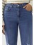 Kadın Yırtık Detaylı Slim Fit Kot Pantolon Orta Mavi Denim 7