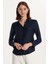 Kadın Relax Fit Rahat Kesim Satenli Kumaş Lacivert Uzun Manşet Düz Gömlek 1
