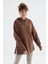 Kahverengi Reglan Kol Basic Kapüşonlu Oversize Sweatshirt Tunik - 97242 10