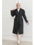 Kadın Kaşe Kaban - Uzun Boy 115 cm Kruvaze Yaka Kuşaklı Astarlı Kışlık Tesettür Kaban, Yünlü Dokuma Kaşmir Kumaş, Cepli Oversize Rahat Kalıp Şık Modern Kaban Mont Modeli - Siyah 4