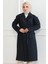 Kadın Kaşe Kaban – Uzun Boy Kruvaze Yaka Kuşaklı Tesettür Kaşe Kışlık Kaban, Astarlı Şık Yünlü Dokuma Oversize Rahat Kalıp Cepli Düğmeli Modern Kap Modeli - Lacivert 5