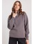 Kadın Relax Fit Rahat Kesim Pamuklu Içi Polarlı Yarım Fermuarlı Gri Dik Yaka Sweatshirt 4
