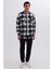 Erkek Slim Fit Dar Kesim Çift Cepli Kapaklı Spor Yaka Kareli Oduncu Gömlek 4