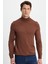 Erkek Slim Fit Dar Kesim Yumuşak Dokulu Tüylenmeyen Kahverengi Yarım Balıkçı Yaka Triko Kazak 4