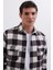 Erkek Slim Fit Dar Kesim Uzun Kollu Kapaklı Çift Cepli Kareli Kışlık Oduncu Gömlek 2