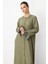 Plise Kol ve Etek Turu Detaylı Işleme Yakalı Özel Dokuma Kumaş Ferace-Haki 4