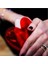 2 Adet Kalp Şeklinde El Isıtıcısı Sihirli Jel Isıtıcı Avcı Balıkçı Dağcı Mini Su Torbası Kalpli Cep Sobası(Kırmızı) 4