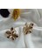 Gold Renkli Çiçek Detaylı Vintage Esintili Küpe 1