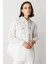 Taş Detaylı Beyaz Kadın Gömlek 50366-2Y5 1