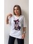 Gözlüklü Incili Köpek Baskılı Tişört Ekru 4