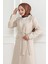 Kaşe Kaban – Uzun Boy Kruvaze Yaka, Kuşaklı Tesettür Kışlık Kaban, Astarlı Şık Yünlü Dokuma Oversize Rahat Kalıp, Cepli Modern Kaşe Mont Modeli - Bej 4