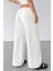Kadın Beyaz Bol Kesim Cepli Geniş Paça Dökümlü Pantolon 2