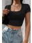 Kadın Siyah Yarım Kol Düz Yaka Crop Top Bluz %11 Elastan Normal Yaka Kesim 6