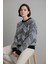 Kadın Yuvarlak Yaka Rahat Kalıp Şık Desenli Tüylü Triko Kazak - Siyah 6